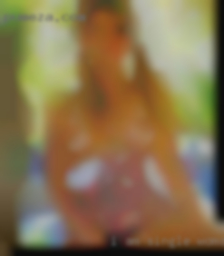 I' am single woman pussy or fuck couple in Corpus Christi.