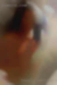 Happly married, but swingers very club sexy.